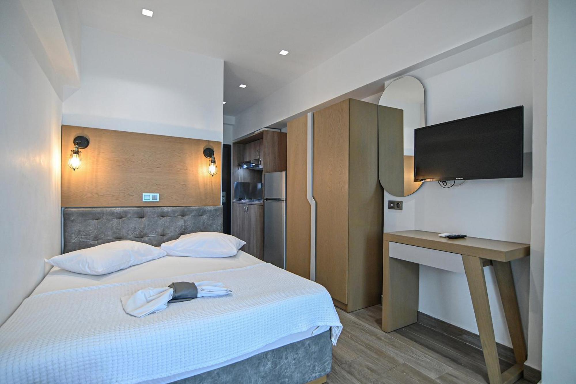 Amalia Rooms Sea View Vrasná Kültér fotó
